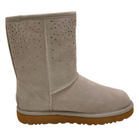 UGG • Seal Gray Gleaming Stargirl Classic Boots - Picture 6 of 10